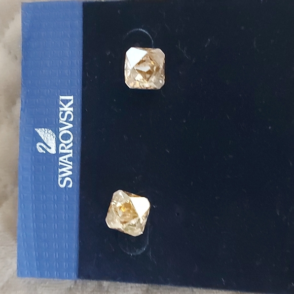 Swarovski earrings - Picture 1 of 3